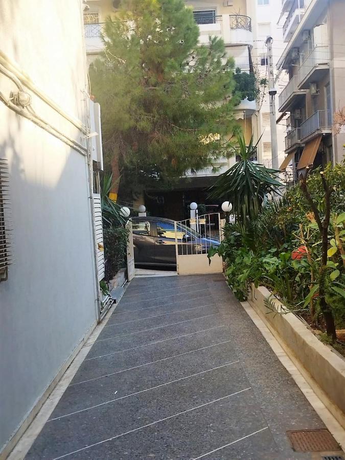 Seaside Apartment In Flisvos Marina Atena Exterior foto
